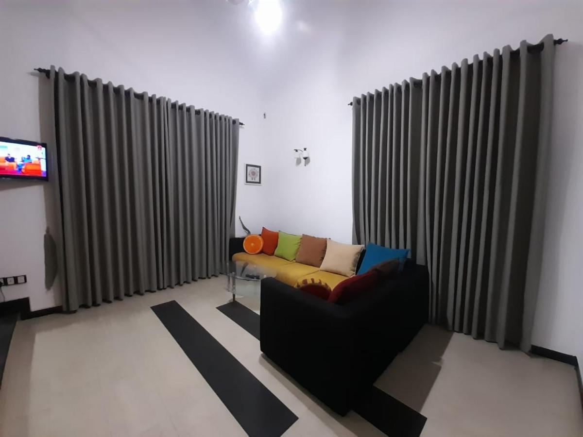 Sobaya Residence Ambalantota Buitenkant foto